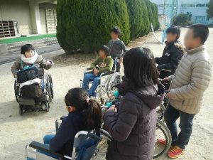 福祉実践教室車いす体験